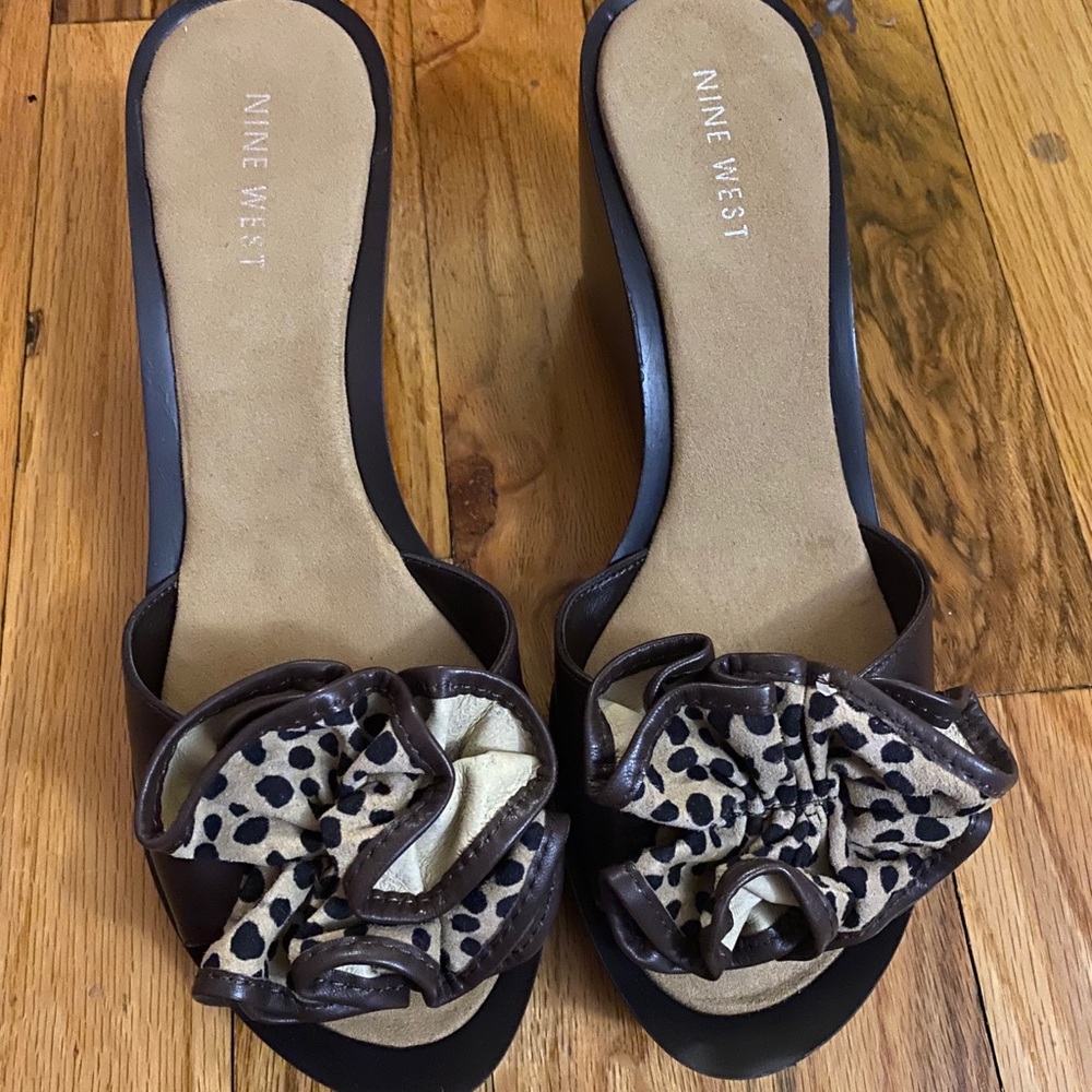 Nine West Leopard Wedges 🐆